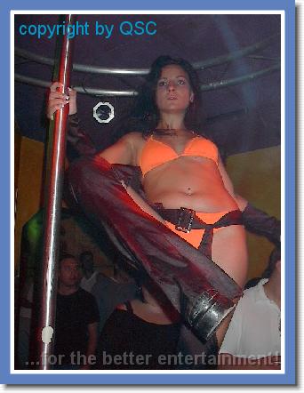 gogo girls boys dance_0000070.jpg